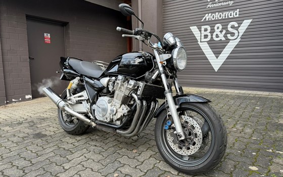 Gebrauchtmotorrad Yamaha XJR 1300 - Bild 2