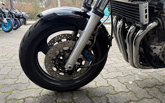 Gebrauchtmotorrad Yamaha XJR 1300 - Bild 9