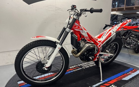 Gebrauchtmotorrad Beta Evo 250 2T - Bild 4