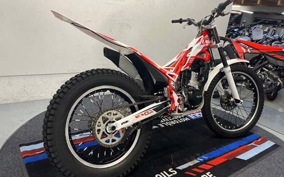 Gebrauchtmotorrad Beta Evo 250 2T - Bild 7