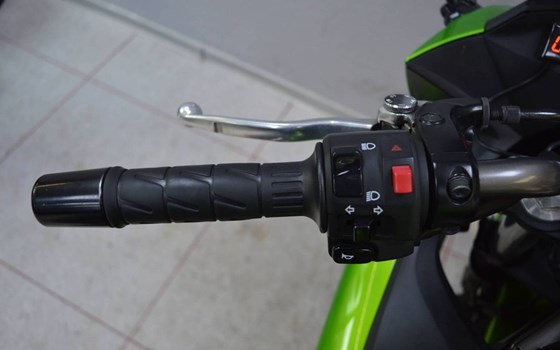 Gebrauchtmotorrad Kawasaki ER-6f - Bild 11