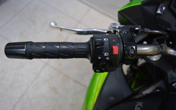 Gebrauchtmotorrad Kawasaki ER-6f - Bild 11