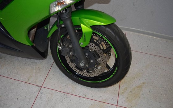 Gebrauchtmotorrad Kawasaki ER-6f - Bild 4