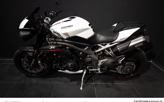Gebrauchtmotorrad Triumph Speed Triple RS - Bild 16