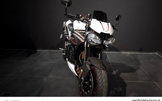 Gebrauchtmotorrad Triumph Speed Triple RS - Bild 7
