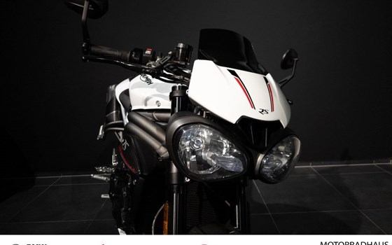 Gebrauchtmotorrad Triumph Speed Triple RS - Bild 8