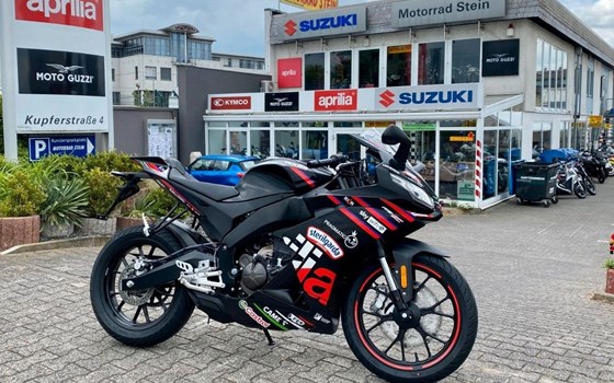 Neufahrzeug Aprilia RS 125 GP Replica - Bild 1