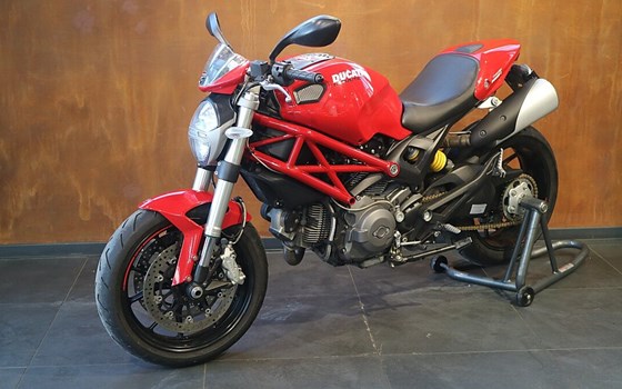 Gebrauchtmotorrad Ducati Monster 796 - Bild 2