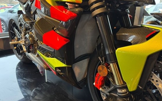 Gebrauchtmotorrad Ducati Streetfighter V4 Lamborghini - Bild 5