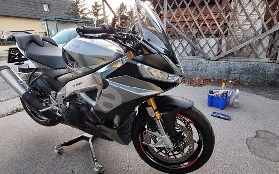 Gebrauchtmotorrad Aprilia Tuono V4 1100 - Bild 8