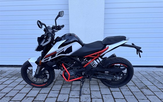 Gebrauchtmotorrad KTM 125 Duke - Bild 5