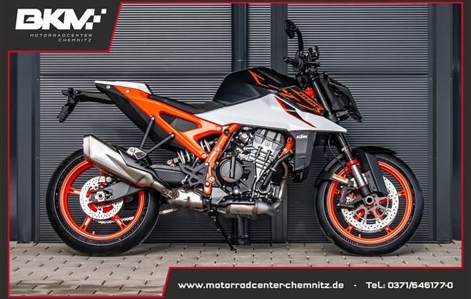 KTM 990 Duke R