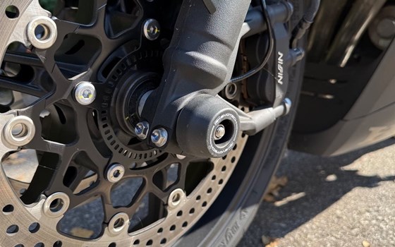 Gebrauchtmotorrad Honda CBR650R E-Clutch - Bild 11