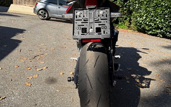 Gebrauchtmotorrad Honda CBR650R E-Clutch - Bild 13