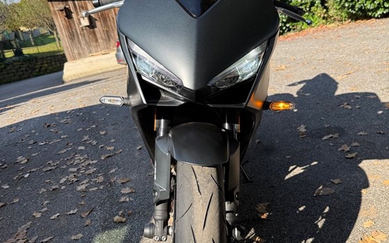 Gebrauchtmotorrad Honda CBR650R E-Clutch - Bild 4