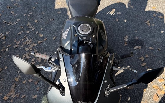 Gebrauchtmotorrad Honda CBR650R E-Clutch - Bild 5