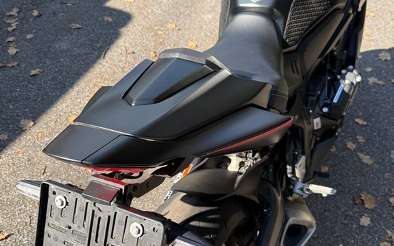 Gebrauchtmotorrad Honda CBR650R E-Clutch - Bild 6