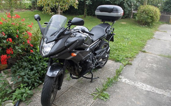 Gebrauchtmotorrad Yamaha XJ6 Diversion F ABS - Bild 1