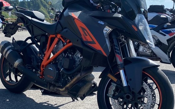 Gebrauchtmotorrad KTM 1290 Super Duke GT - Bild 2