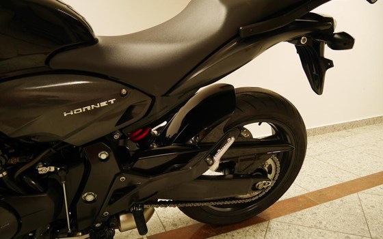 Gebrauchtmotorrad Honda CB 600 F Hornet - Bild 7
