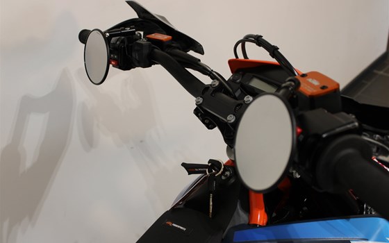 Gebrauchtmotorrad KTM 690 SMC R - Bild 15