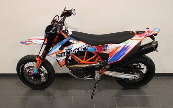 Gebrauchtmotorrad KTM 690 SMC R - Bild 3