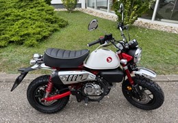 Neumotorrad Honda Monkey 125