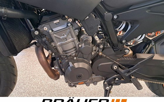 Gebrauchtmotorrad KTM 890 Duke - Bild 11