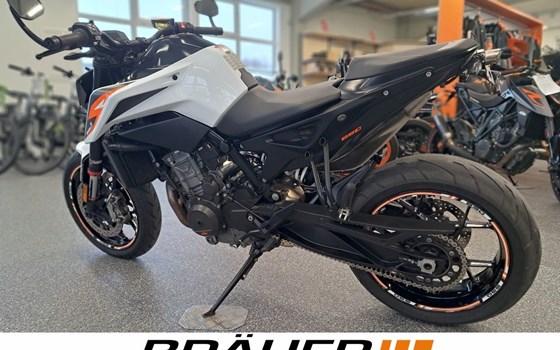 Gebrauchtmotorrad KTM 890 Duke - Bild 12