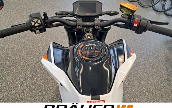 Gebrauchtmotorrad KTM 890 Duke - Bild 15