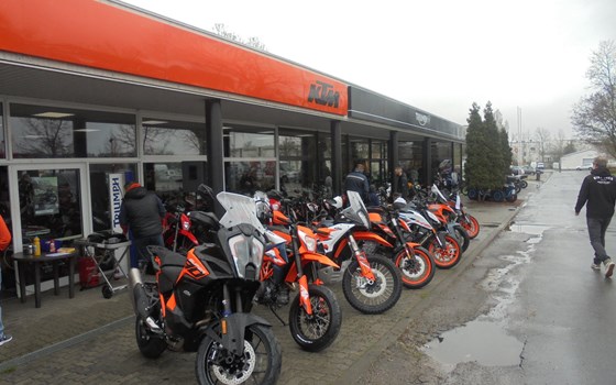 Neufahrzeug CFMOTO 125NK - Bild 8