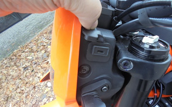 Neufahrzeug KTM 125 SMC R - Bild 11