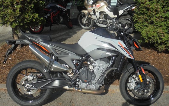 Gebrauchtmotorrad KTM 790 Duke L - Bild 2