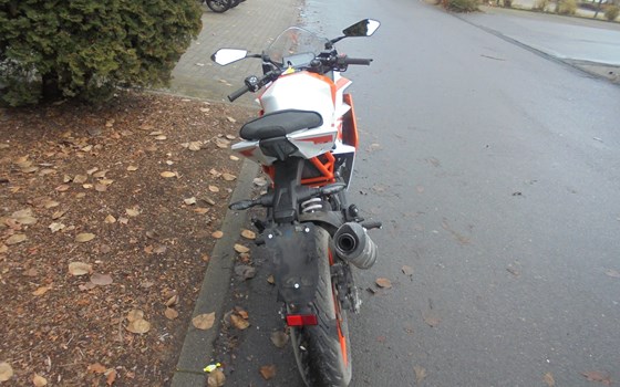 Gebrauchtmotorrad KTM RC 125 - Bild 4