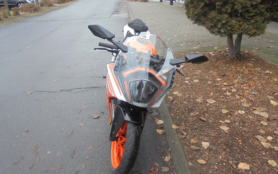 Gebrauchtmotorrad KTM RC 125 - Bild 5