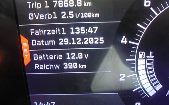 Gebrauchtmotorrad KTM RC 125 - Bild 7