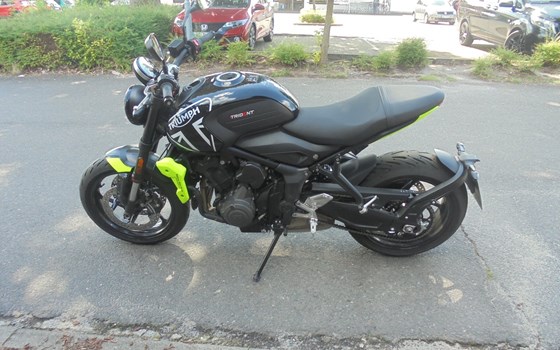 Gebrauchtmotorrad Triumph Trident 660 - Bild 8