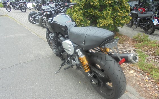 Gebrauchtmotorrad Yamaha XJR 1300 - Bild 8