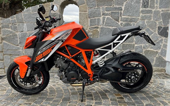 Gebrauchtmotorrad KTM 1290 Super Duke R - Bild 9