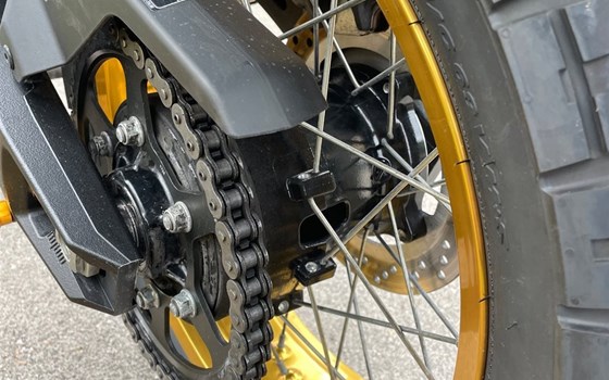 Gebrauchtmotorrad Suzuki V-Strom 800DE - Bild 22