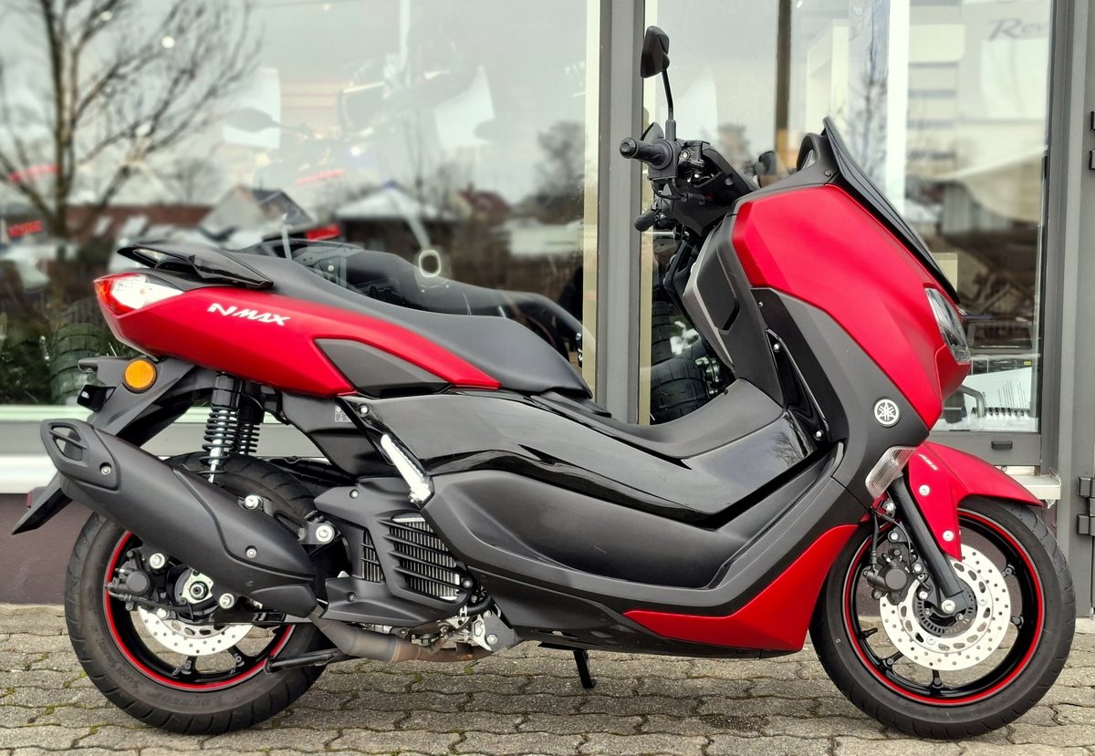 Yamaha NMAX 125 