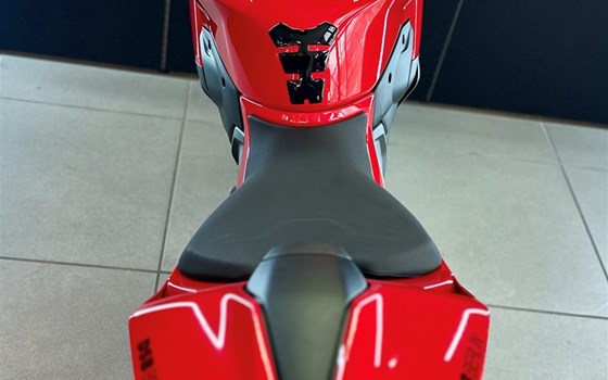 Gebrauchtmotorrad Ducati Streetfighter V2 S - Bild 16