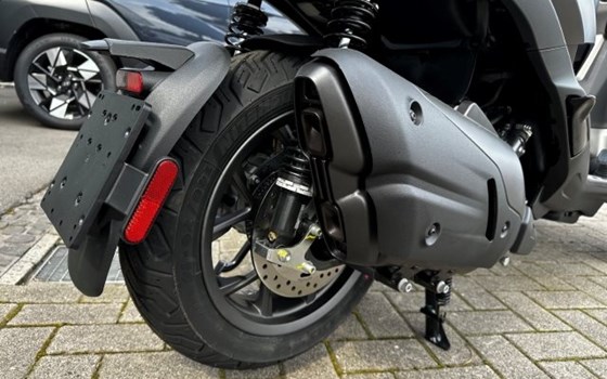 Neufahrzeug Piaggio MP3 530 HPE Exclusive - Bild 10