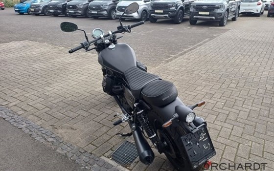 Neufahrzeug Moto Guzzi V9 Bobber - Bild 7