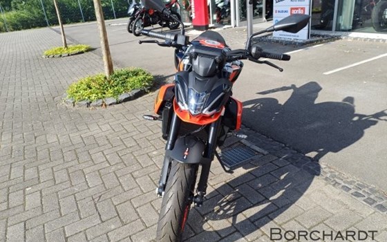 Neufahrzeug Aprilia Tuono 457 - Bild 10