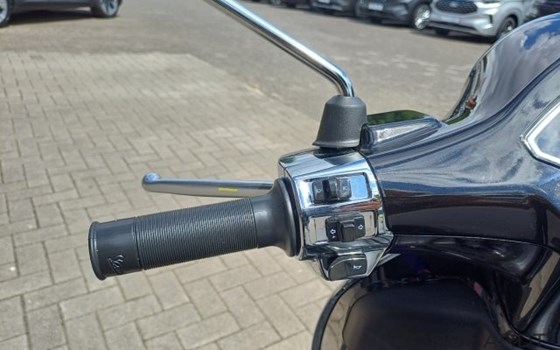 Neufahrzeug Vespa Primavera 125 - Bild 12