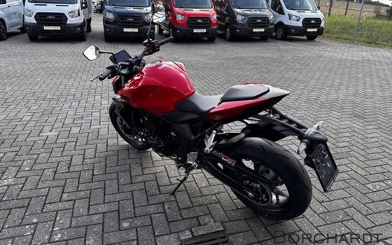 Gebrauchtmotorrad Honda CB1000 Hornet - Bild 6