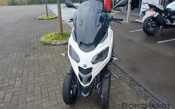 Neufahrzeug Piaggio MP3 310 - Bild 10