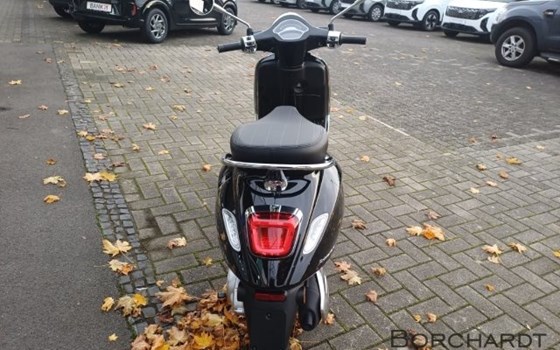 Neufahrzeug Vespa Primavera 50 4T - Bild 5