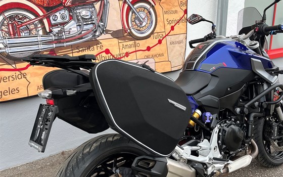 Gebrauchtmotorrad BMW F 900 R - Bild 2